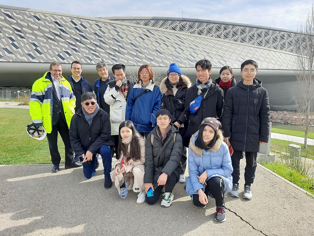Visita de una delegación china a Expo Zaragoza Empresarial